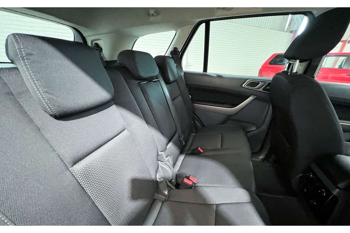 2016 Ford Everest Trend UA