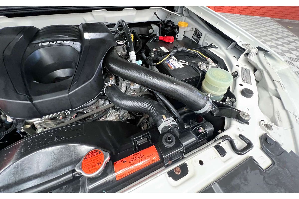2019 Isuzu D-MAX SX High Ride Rear Wheel Drive