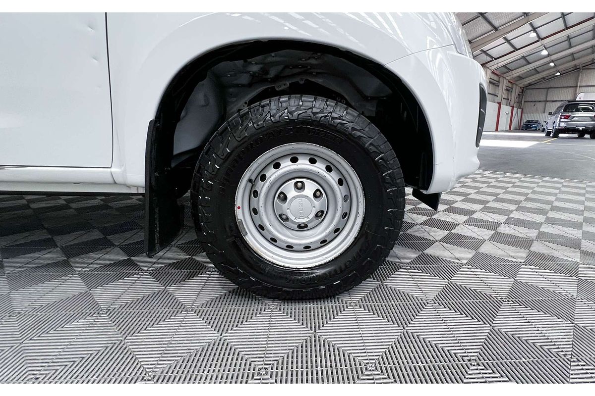2019 Isuzu D-MAX SX High Ride Rear Wheel Drive