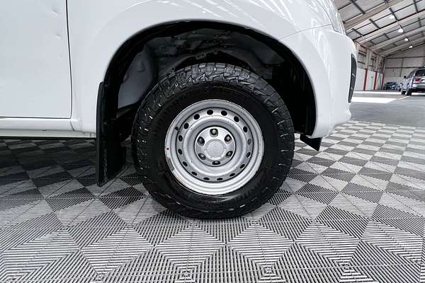 2019 Isuzu D-MAX SX High Ride Rear Wheel Drive