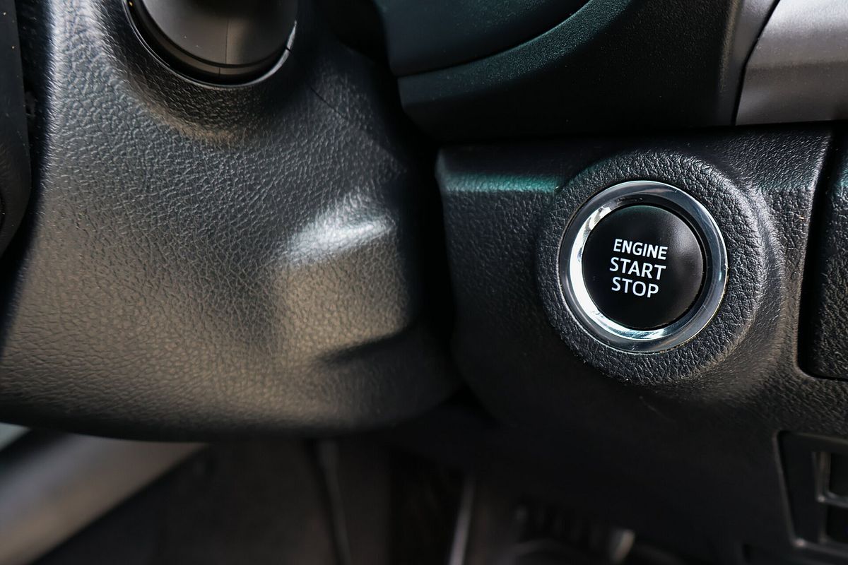 2016 Toyota Hilux SR5 GUN126R 4X4