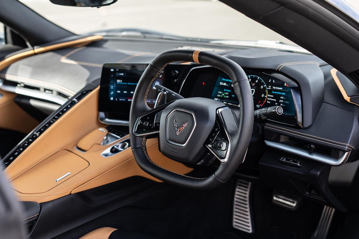 2024 Chevrolet Corvette Stingray 2LT C8