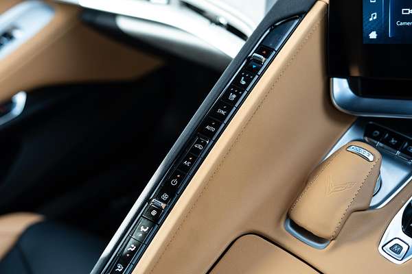 2024 Chevrolet Corvette Stingray 2LT C8