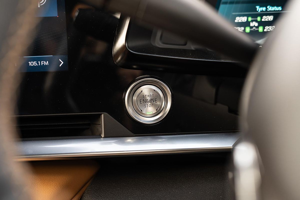 2024 Chevrolet Corvette Stingray 2LT C8