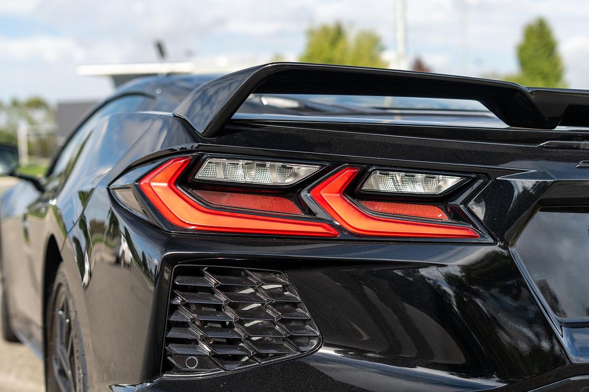 2024 Chevrolet Corvette Stingray 2LT C8