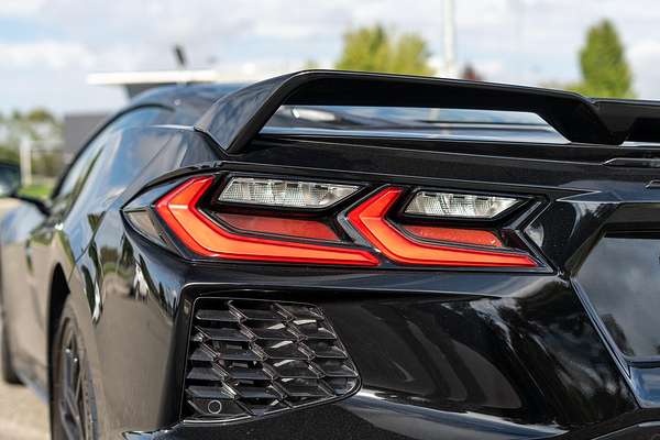 2024 Chevrolet Corvette Stingray 2LT C8
