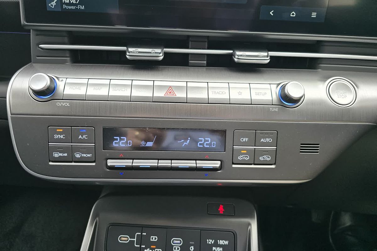 2025 Hyundai Kona Premium SX2.V2