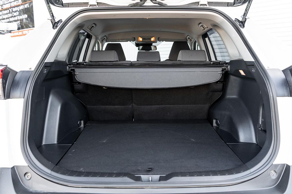2020 Toyota RAV4 GXL MXAA52R