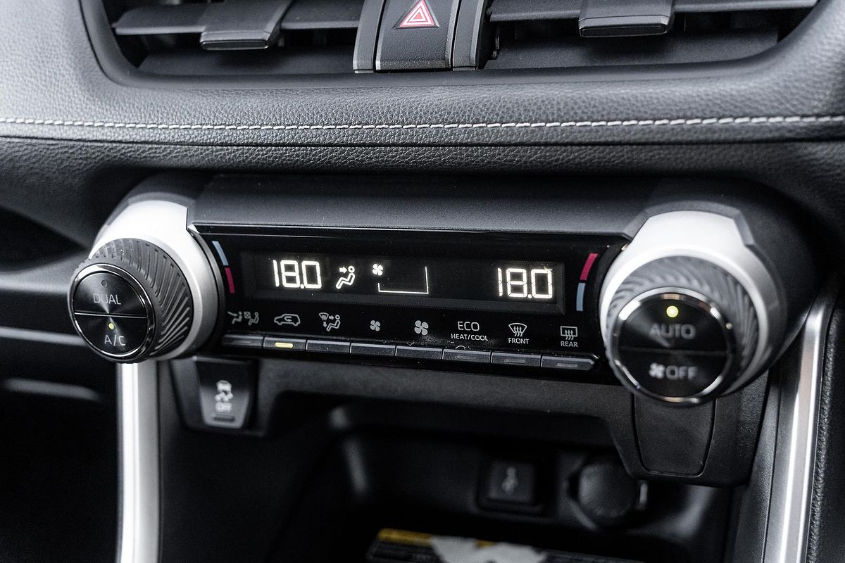 2020 Toyota RAV4 GXL MXAA52R