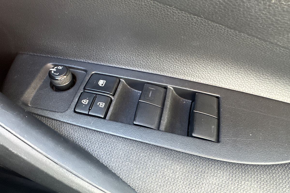 2022 Toyota Corolla Ascent Sport Hybrid ZWE211R