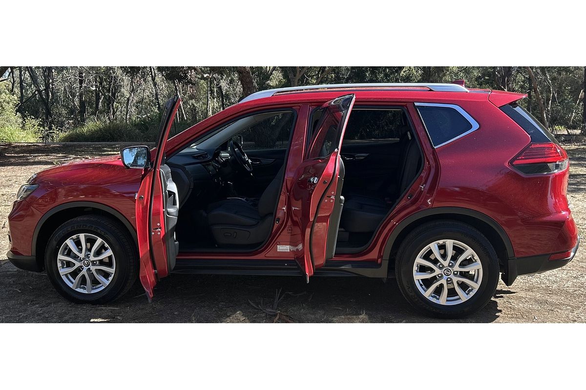 2020 Nissan X-TRAIL ST-L T32 Series III