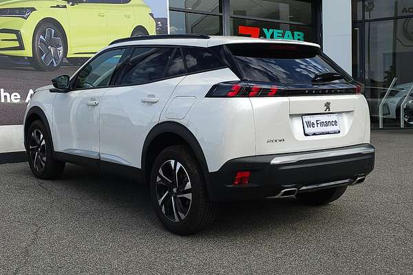 2023 Peugeot 2008 Allure P24