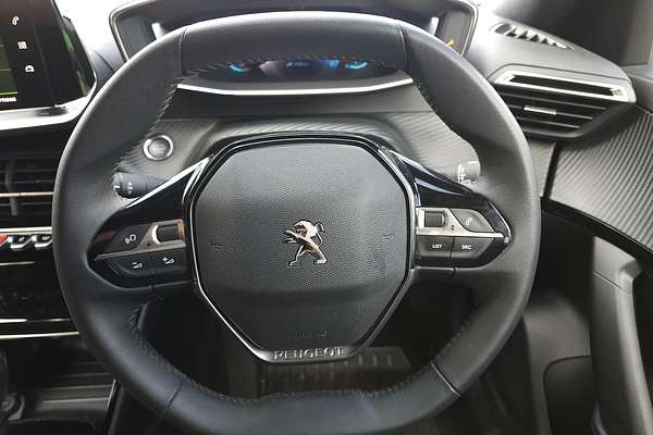 2023 Peugeot 2008 Allure P24