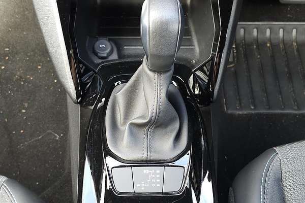 2023 Peugeot 2008 Allure P24