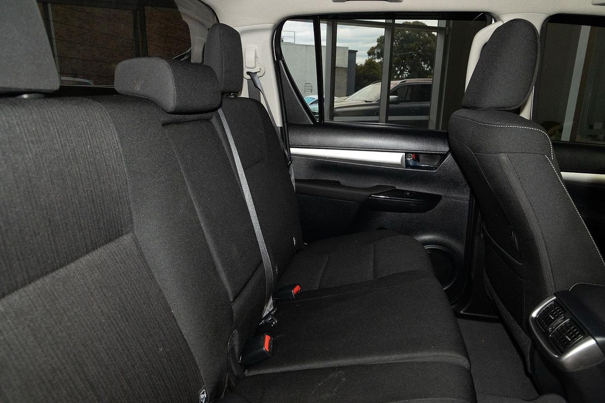 2018 Toyota Hilux SR5 GUN126R 4X4