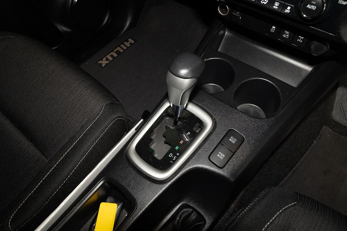 2018 Toyota Hilux SR5 GUN126R 4X4