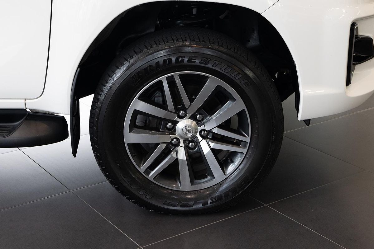 2018 Toyota Hilux SR5 GUN126R 4X4