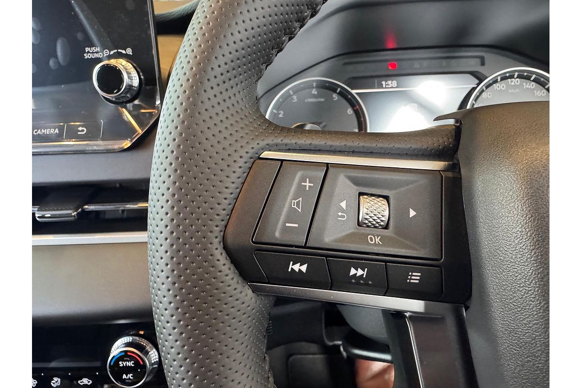 2025 Mitsubishi Outlander LS ZM
