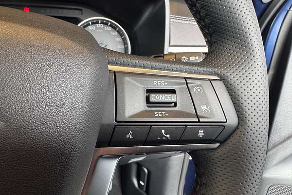 2025 Mitsubishi Outlander LS ZM