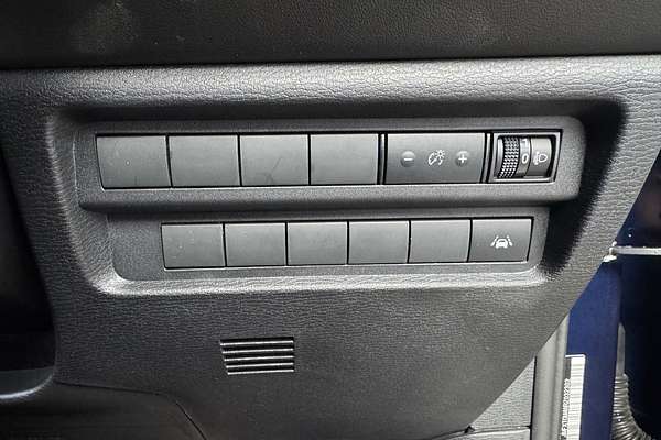 2025 Mitsubishi Outlander LS ZM