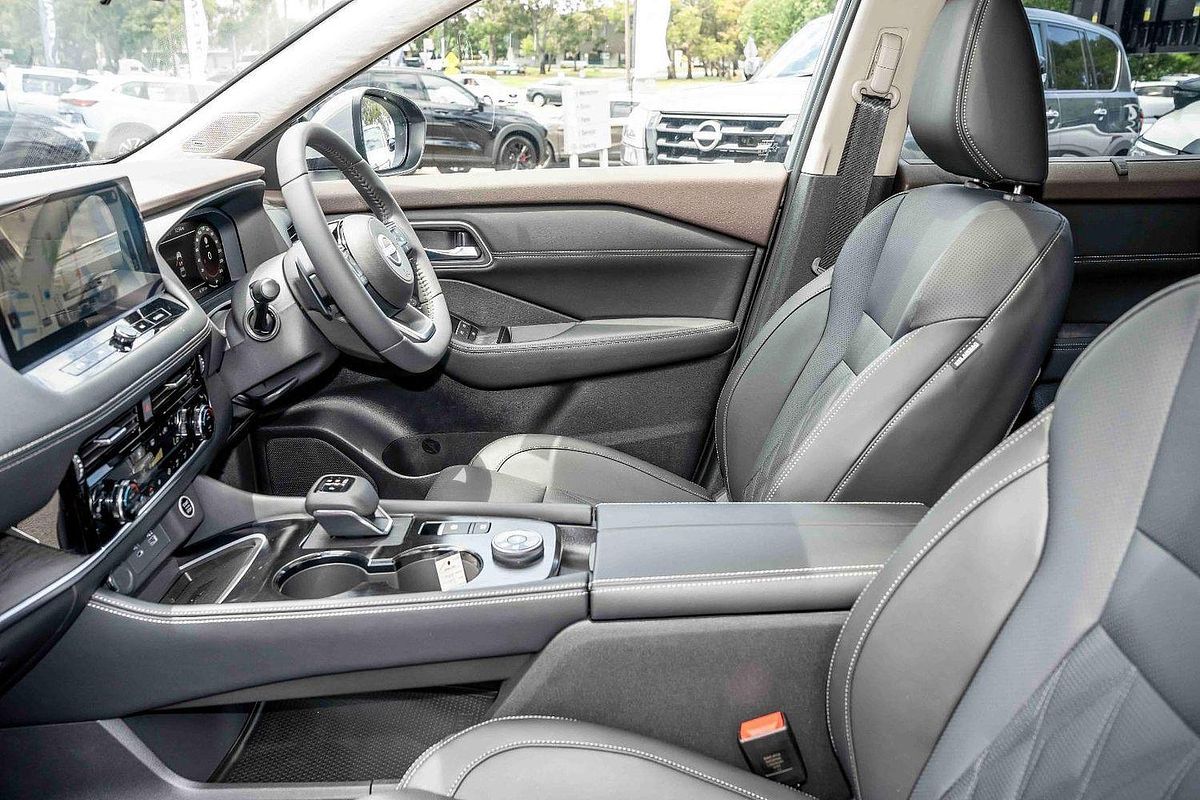 2024 Nissan X-TRAIL Ti-L T33