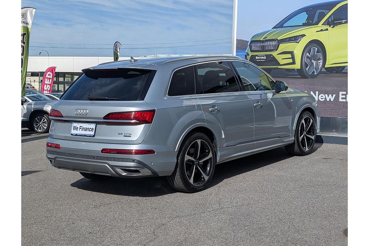 2023 Audi Q7 55 TFSI S line 4M