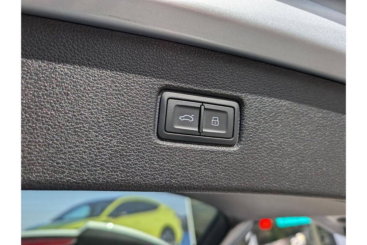 2023 Audi Q7 55 TFSI S line 4M