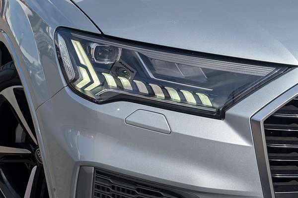 2023 Audi Q7 55 TFSI S line 4M