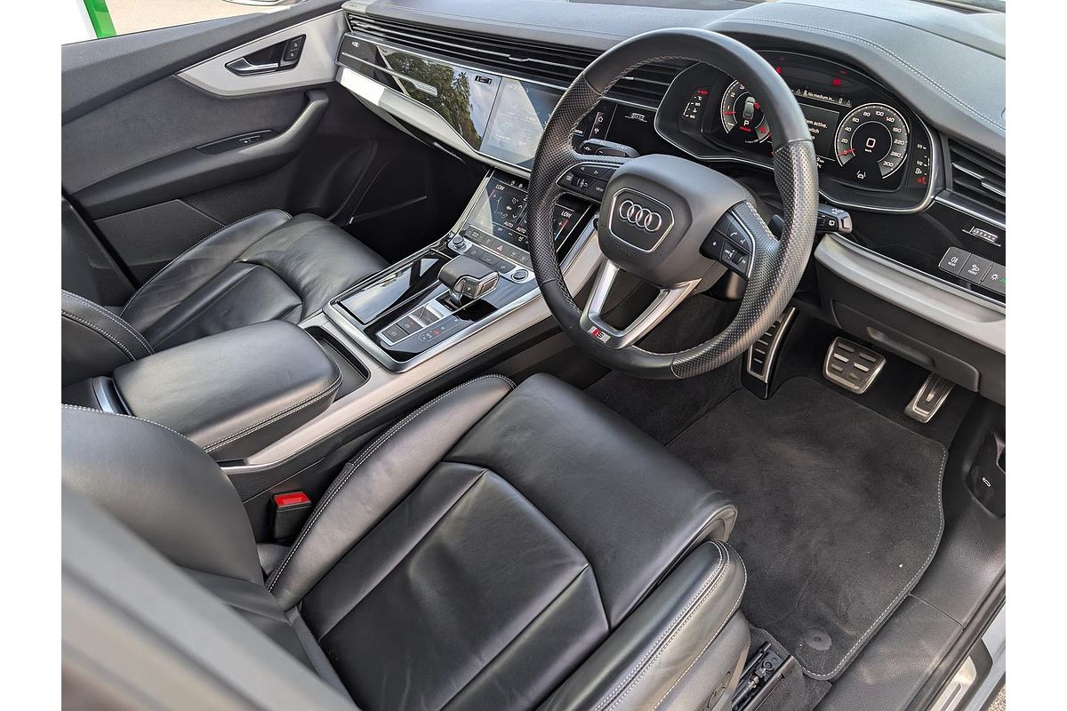 2023 Audi Q7 55 TFSI S line 4M