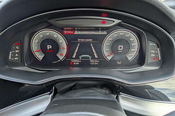 2023 Audi Q7 55 TFSI S line 4M
