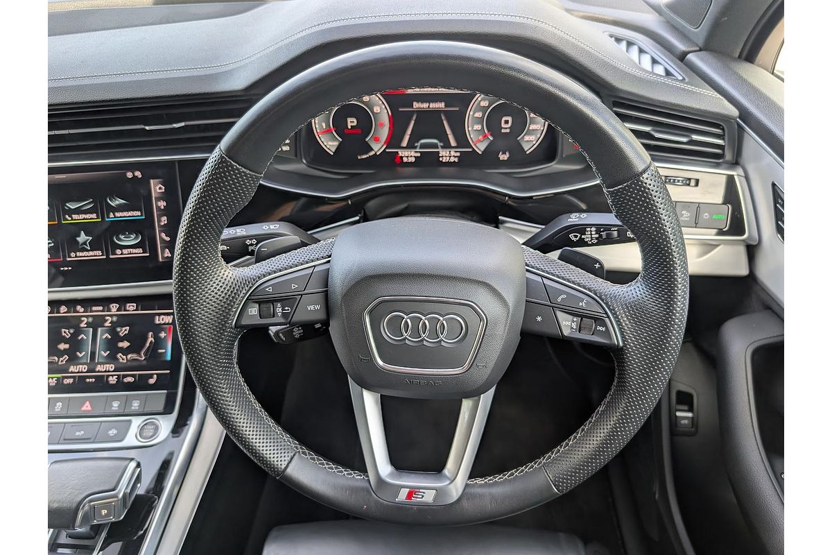 2023 Audi Q7 55 TFSI S line 4M