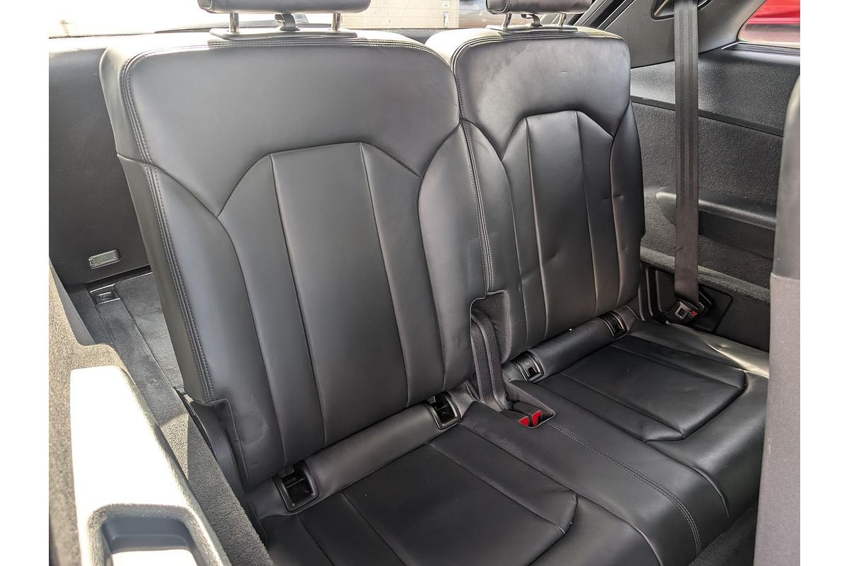 2023 Audi Q7 55 TFSI S line 4M
