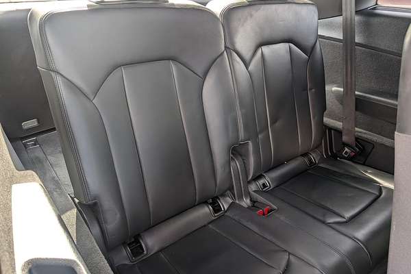 2023 Audi Q7 55 TFSI S line 4M