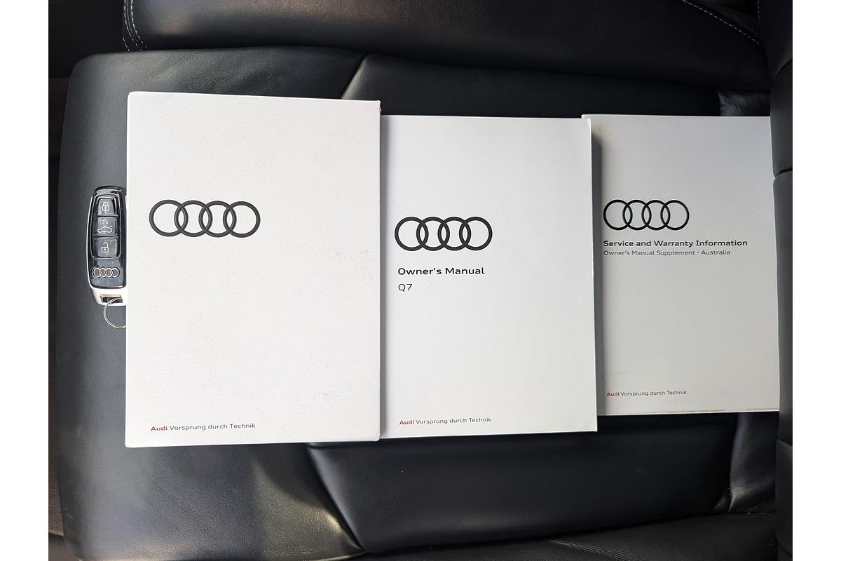2023 Audi Q7 55 TFSI S line 4M