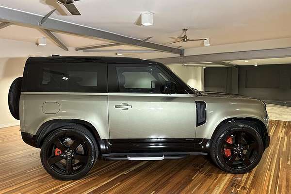 2021 Land Rover Defender 90 P400 X L663