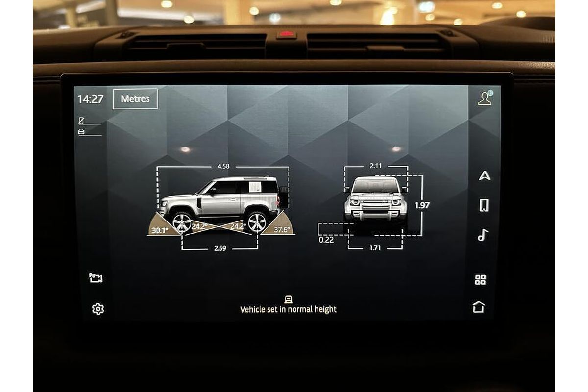 2021 Land Rover Defender 90 P400 X L663