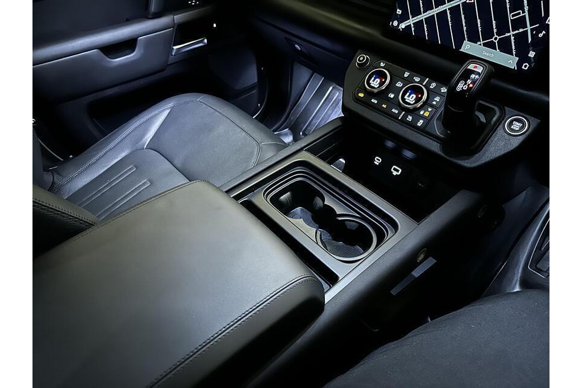 2021 Land Rover Defender 90 P400 X L663