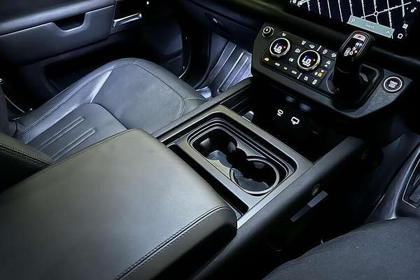 2021 Land Rover Defender 90 P400 X L663