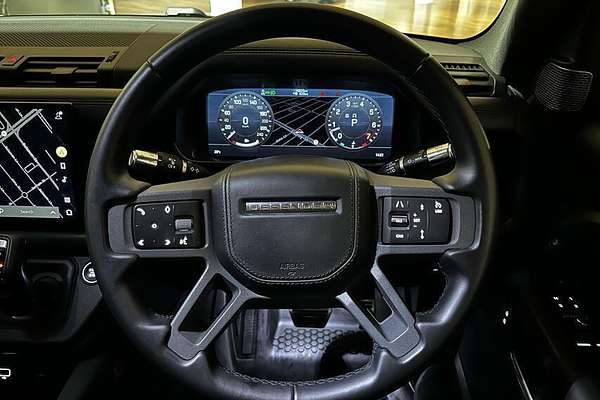 2021 Land Rover Defender 90 P400 X L663