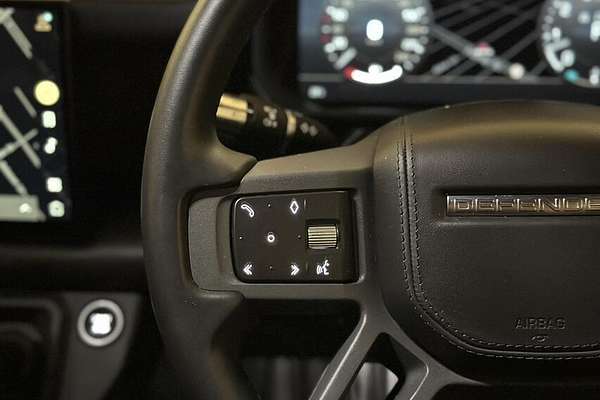 2021 Land Rover Defender 90 P400 X L663