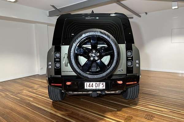 2021 Land Rover Defender 90 P400 X L663