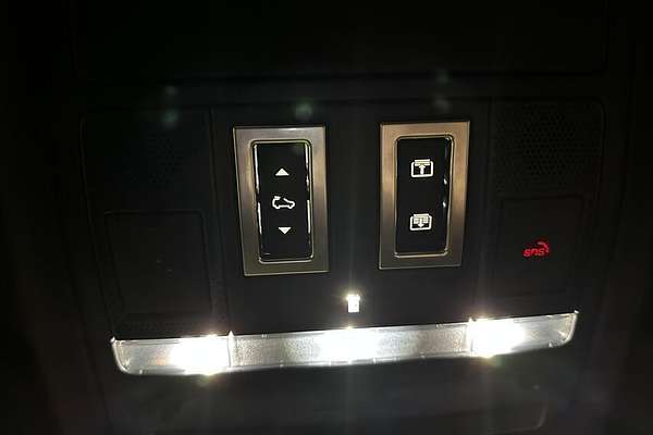 2021 Land Rover Defender 90 P400 X L663