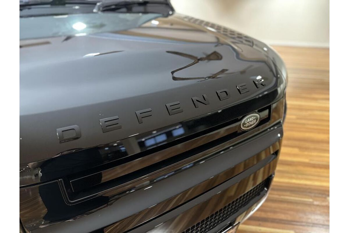 2021 Land Rover Defender 90 P400 X L663