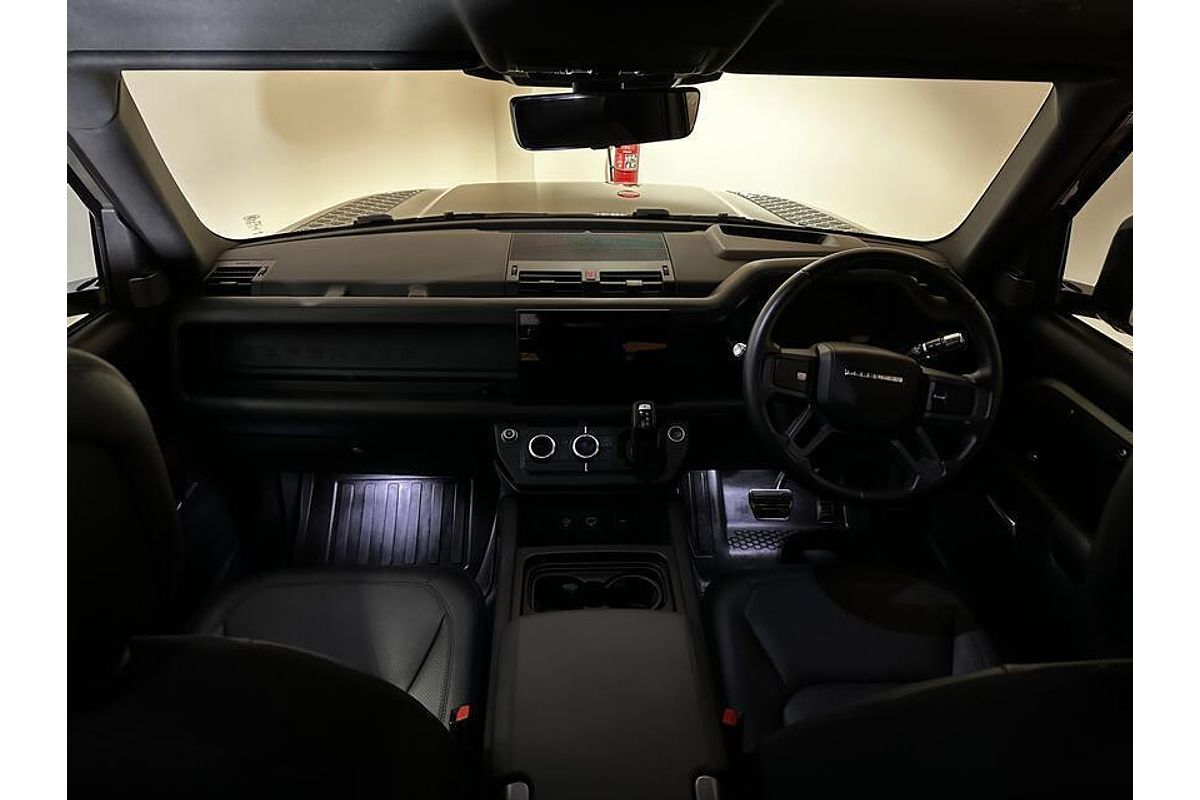 2021 Land Rover Defender 90 P400 X L663