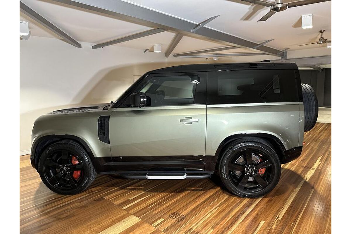 2021 Land Rover Defender 90 P400 X L663