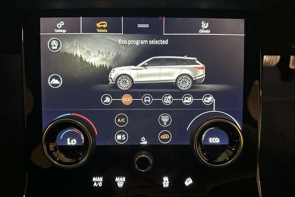 2018 Land Rover Range Rover Velar P300 R-Dynamic SE L560
