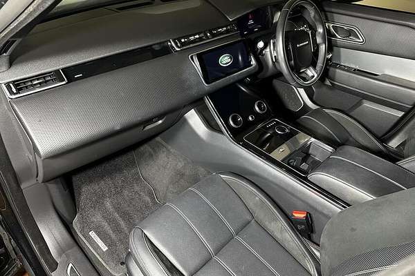 2018 Land Rover Range Rover Velar P300 R-Dynamic SE L560