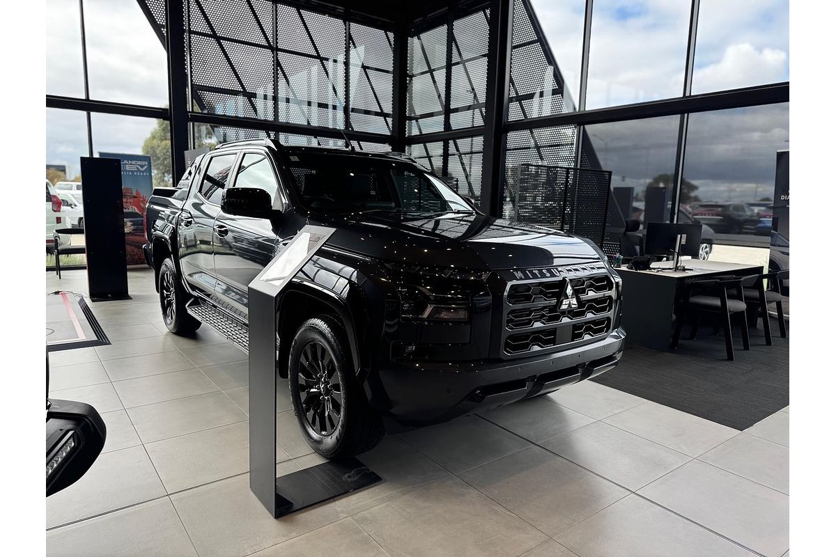2024 Mitsubishi Triton GSR MV 4X4