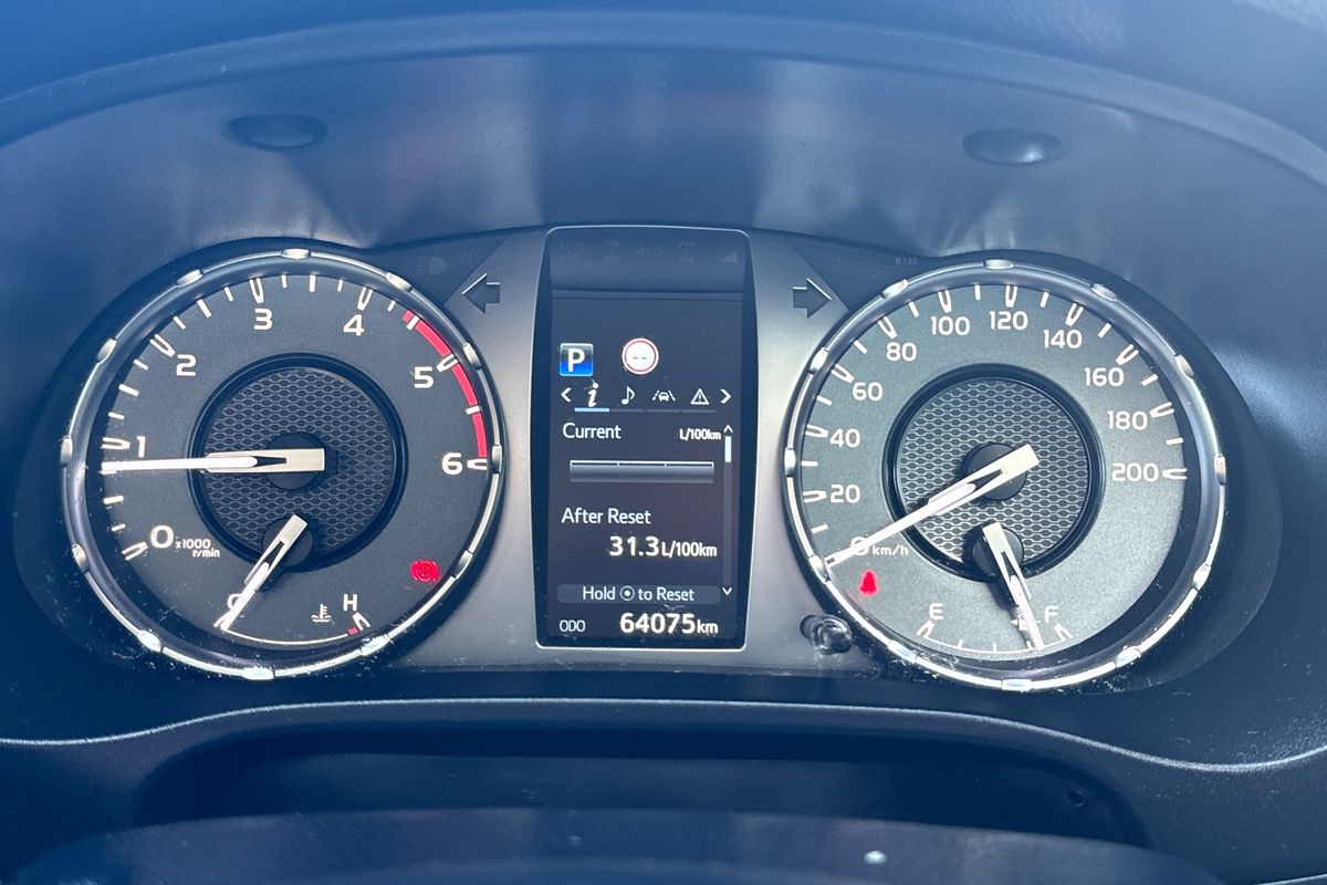 2021 Toyota Hilux SR GUN126R 4X4