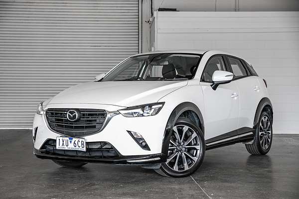 2023 Mazda CX-3 sTouring DK